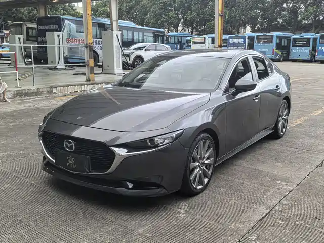 mazda 3-angkesaila