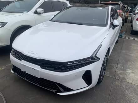 起亚K5 2021款 270T CVVD 时尚版