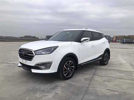 众泰T300 2017款 1.5T CVT尊贵型