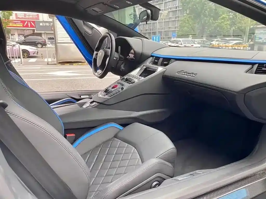 Lamborghini Aventador 2017 Aventador S