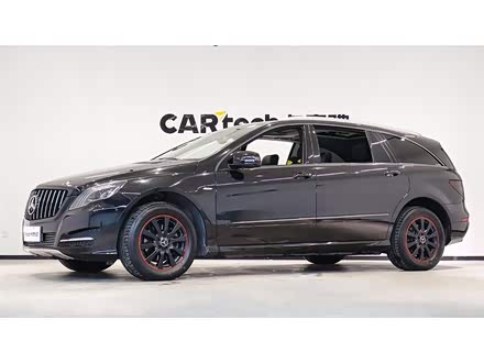 奔驰R级 2017款 R 320 4MATIC 商务型臻藏版