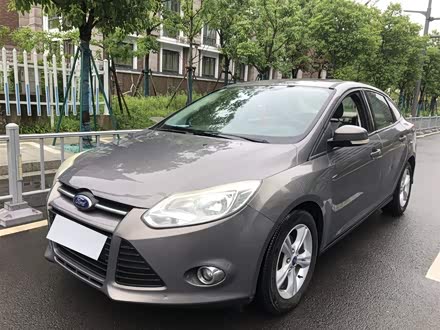 福克斯 2012款 三厢 1.6L 手动风尚型