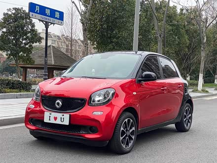 smart forfour 2016款 1.0L 52千瓦激情版
