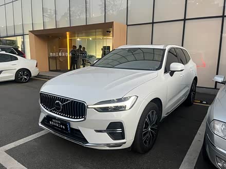 沃尔沃XC60 2022款 B5 四驱智远豪华版