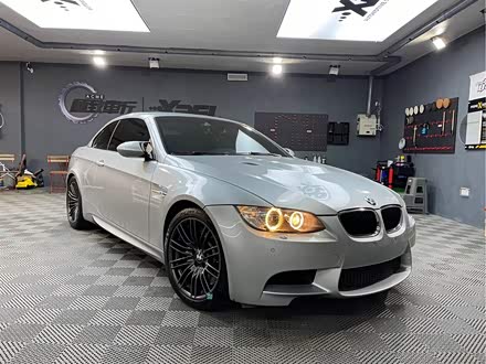 宝马M3 2013款 M3敞篷轿跑车磨砂限量版