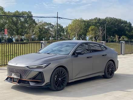 长安UNI-V 2023款 1.5T 运动版