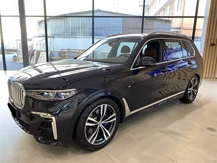 宝马X7 2022款 xDrive40i 尊享型M运动套装