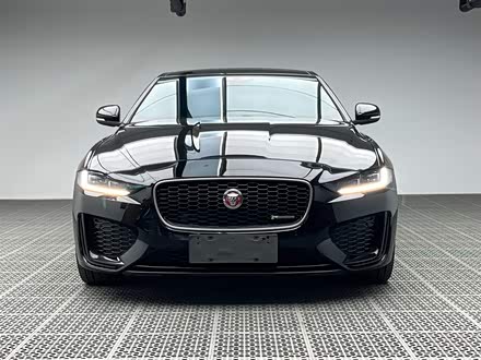捷豹XEL 2021款 2.0T 200PS R-DYNAMIC 青春运动版