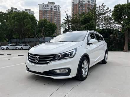 宝骏310W 2017款 1.5L 手动时尚型 国V