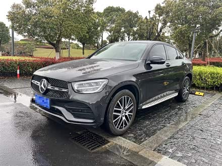 奔驰GLC轿跑 2020款 GLC 300 4MATIC 轿跑SUV