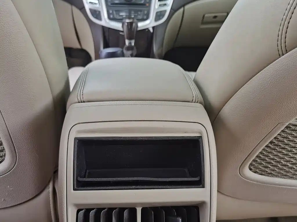 Cadillac SRX 3.0L Luxury Type, фото 28
