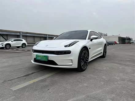 极氪001 2022款 超长续航单电机 WE版