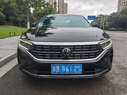 帕萨特 2022款 380TSI 豪华版