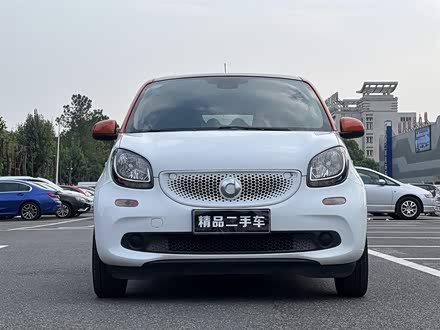 smart forfour 2016款 1.0L 52千瓦激情版