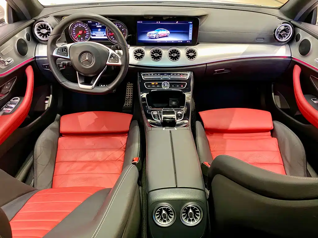 MERCEDES-BENZ E CLASS