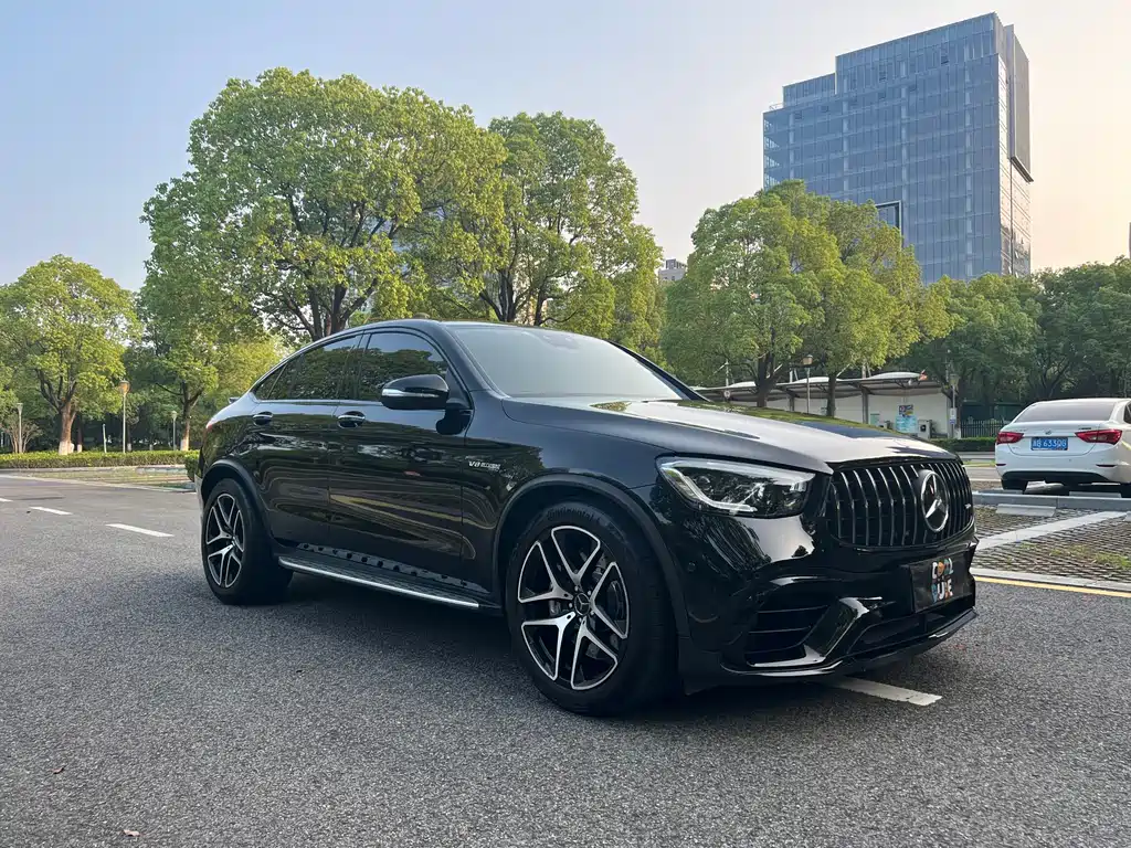 MERCEDES-BENZ GLC COUPE AMG