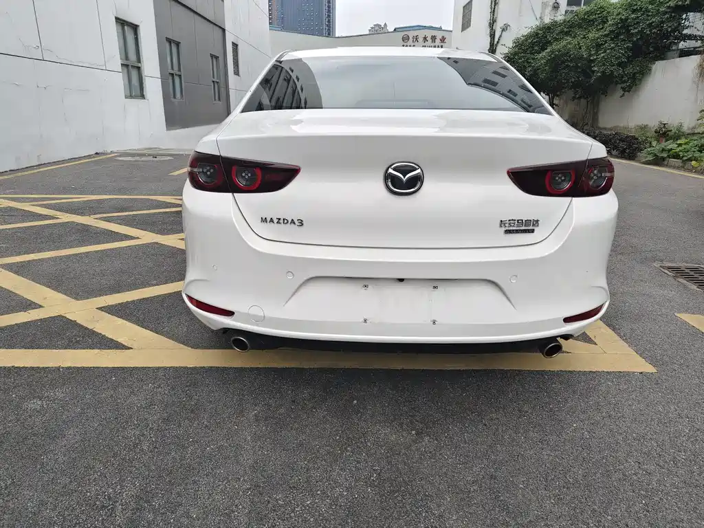 MAZDA 3 ANGKESAILA