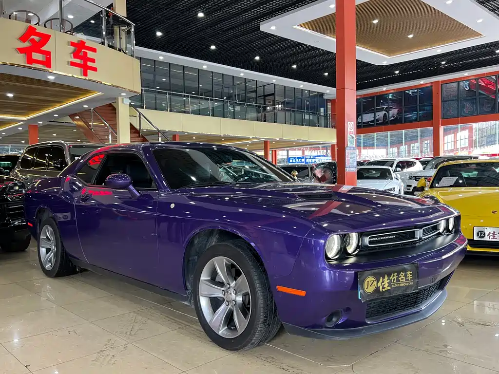 Dodge Challenger 2019 3.6L AT