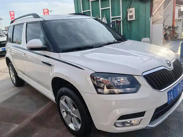 SKODA YETI 2017