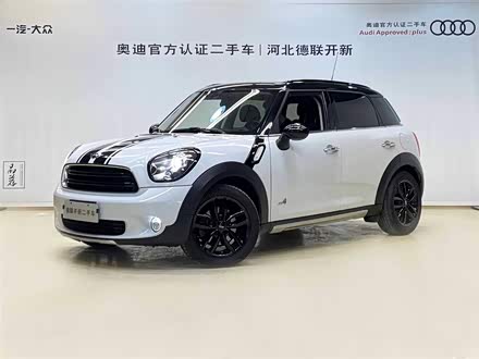 MINI COUNTRYMAN 2016款 1.6T COOPER S ALL4 装备控