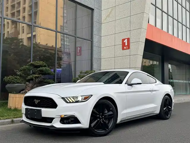 FORD MUSTANG 2016
