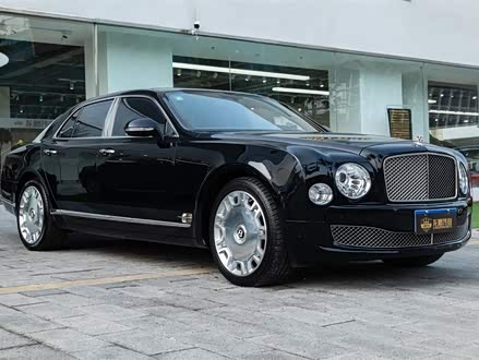 慕尚 2011款 6.8T 尊贵版