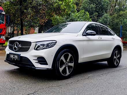 奔驰GLC轿跑 2019款 改款 GLC 200 4MATIC 轿跑SUV