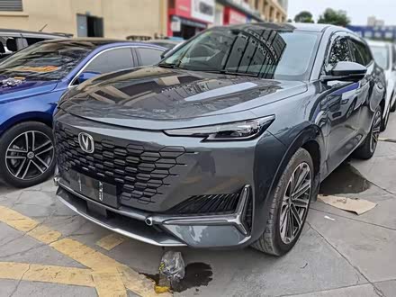 长安UNI-K 2021款 2.0T 全轮驱动尊贵型