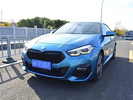 宝马2系 2021款 225i 四门轿跑车 M运动曜夜套装