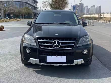 奔驰M级AMG 2011款 AMG ML 63