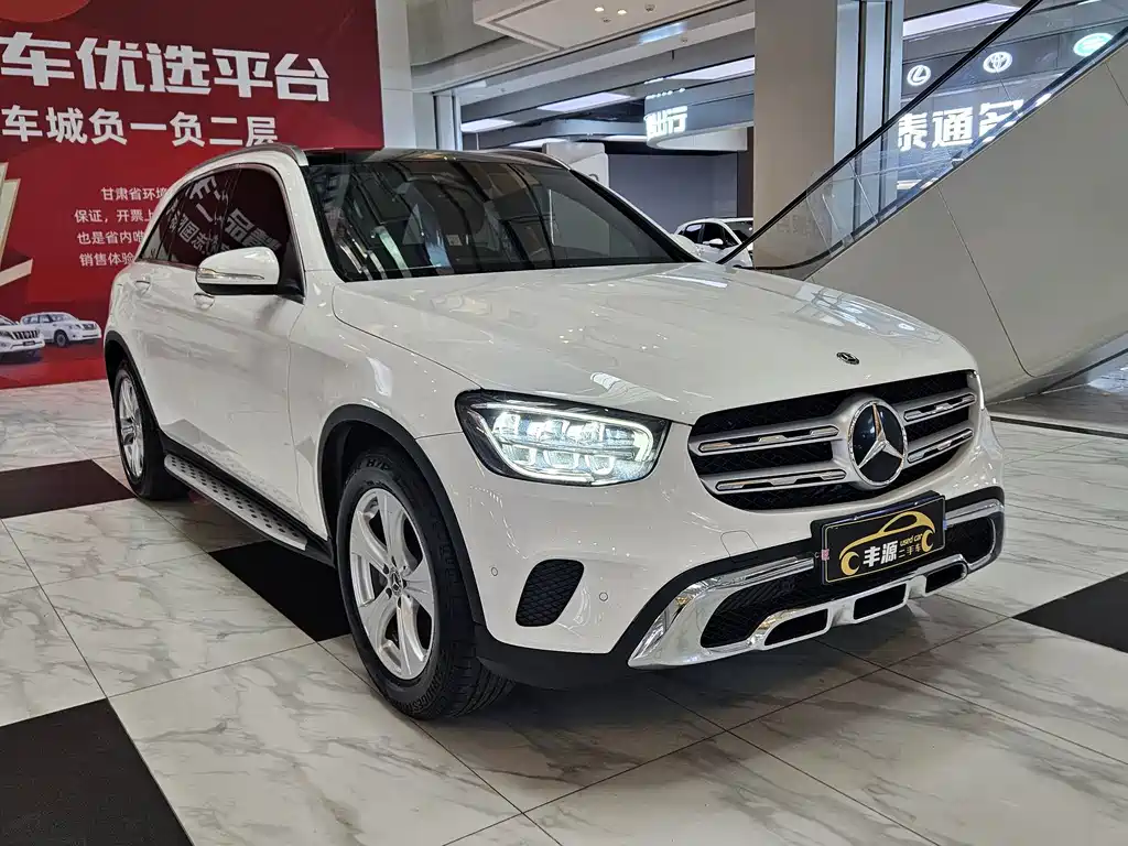 MERCEDES-BENZ GLC