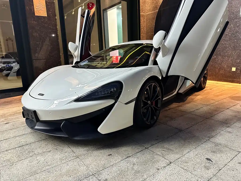 MCLAREN 540C