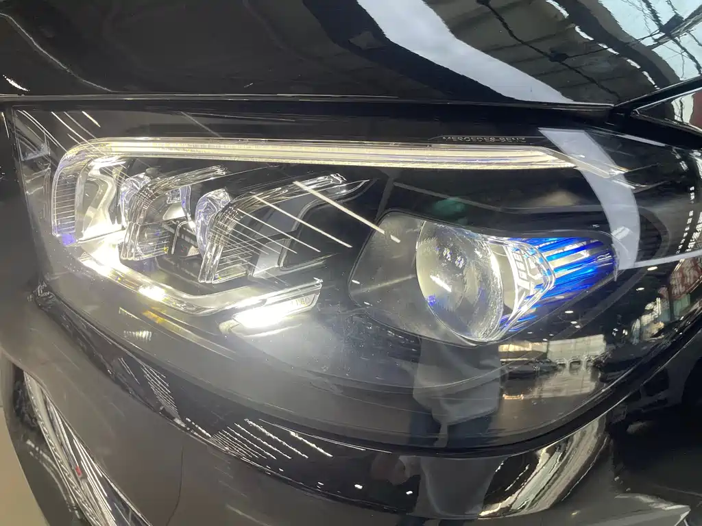 MERCEDES-BENZ MAYBACH GLS