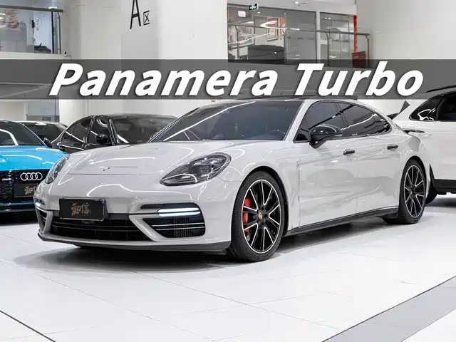 PORSCHE PANAMERA 2017