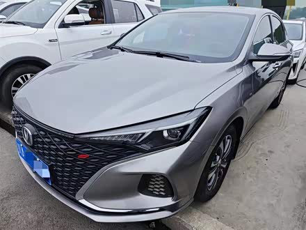 逸动 2020款 PLUS 蓝鲸NE 1.4T GDI DCT尊贵型