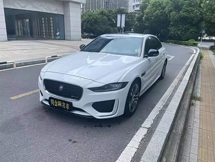 捷豹XEL 2020款 2.0T 200PS R-DYNAMIC S进取运动版