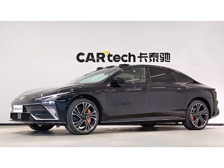 智己L7 2022款 Pro