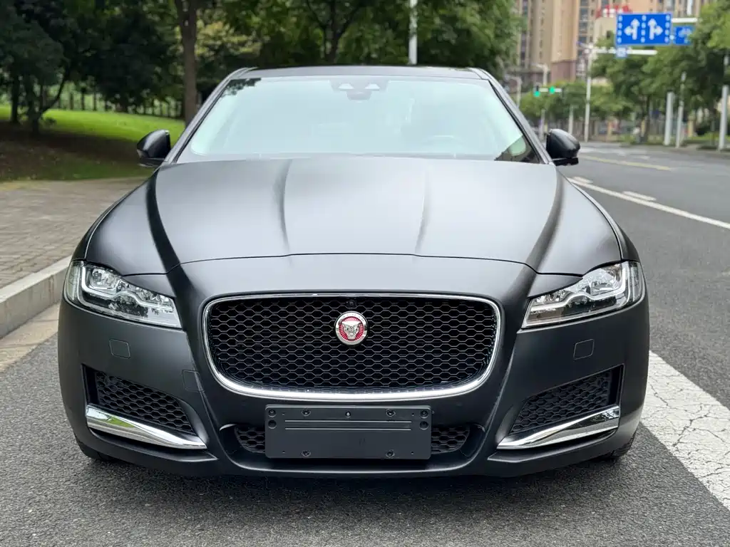 JAGUAR XFL