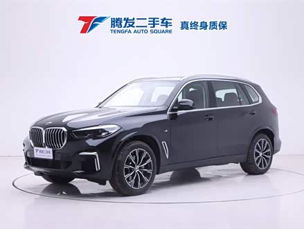 宝马X5 2022款 改款 xDrive 30Li M运动套装