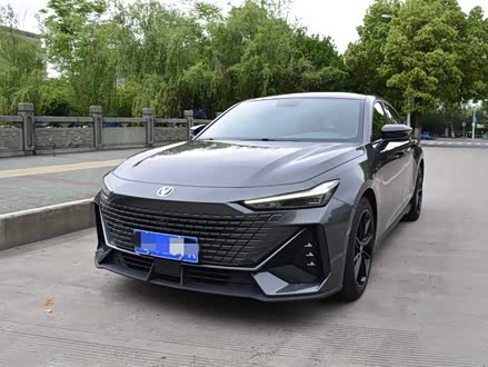 长安UNI-V 2022款 1.5T 智慧领航型