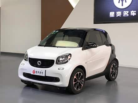 smart fortwo 2015款 1.0L 52千瓦硬顶激情版