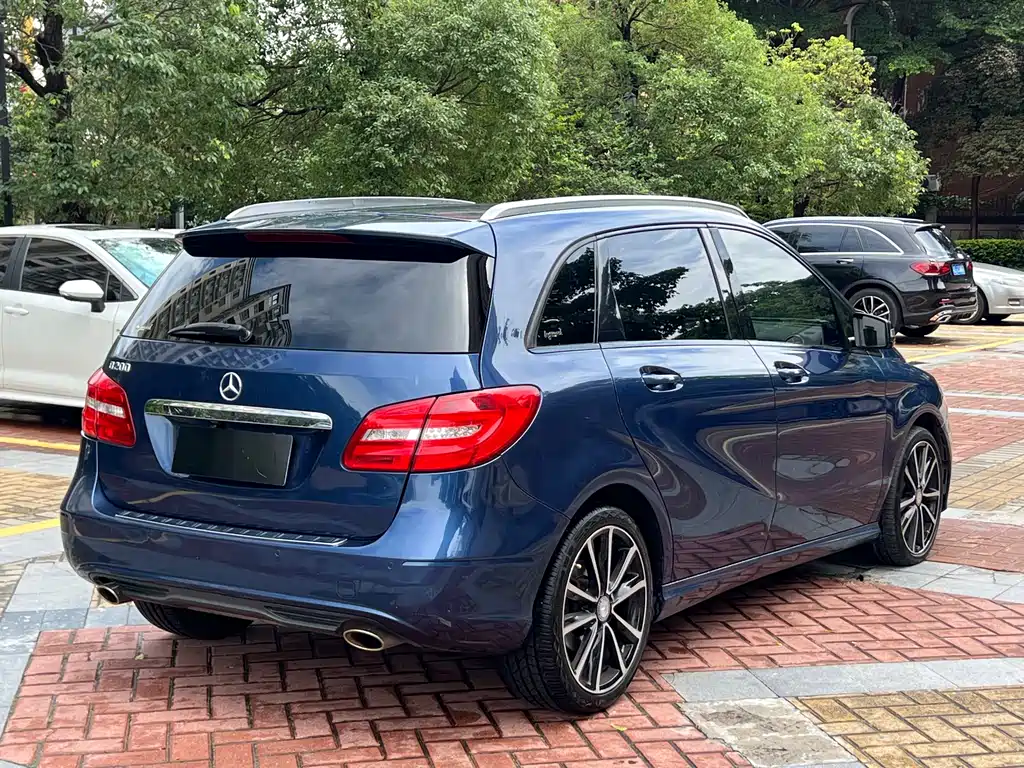 Mercedes-Benz B-Class B 2012 B 200
