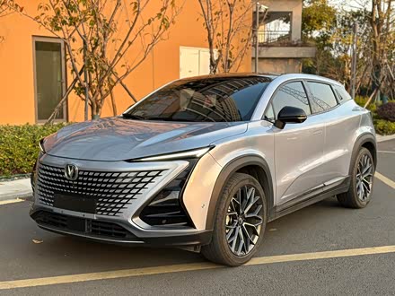 长安UNI-T 2022款 1.5T 旗舰型