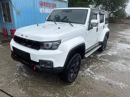 北京BJ40 2023款 2.0D 自动四驱刀锋英雄版侠客型