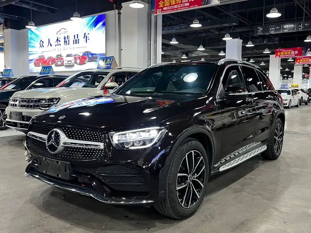 MERCEDES-BENZ GLC