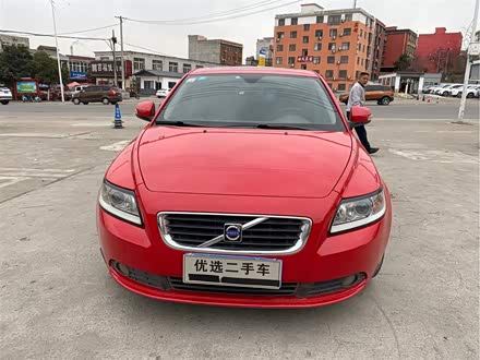 沃尔沃S40 2009款 2.0L 自动智雅版