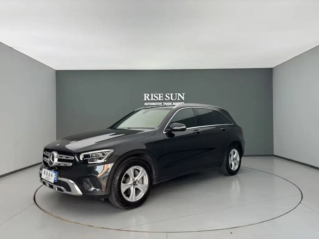 MERCEDES-BENZ  GLC