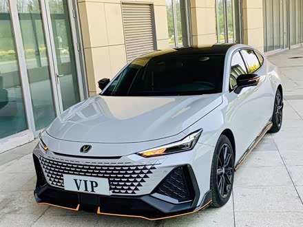 长安UNI-V 2023款 2.0T 领速版