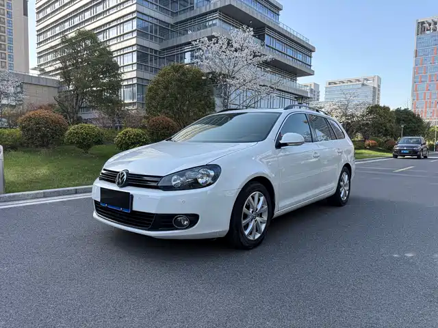 2014 Volkswagen Golf