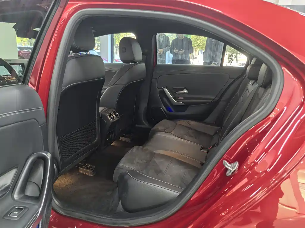 MERCEDES-BENZ A CLASS